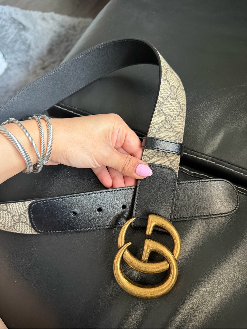 Gucci Black Leather & Beige Monogram GG Buckle Belt with Gold Hardware